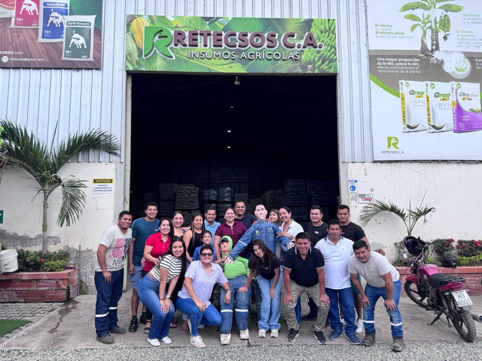 Equipo RETECSOS en campo